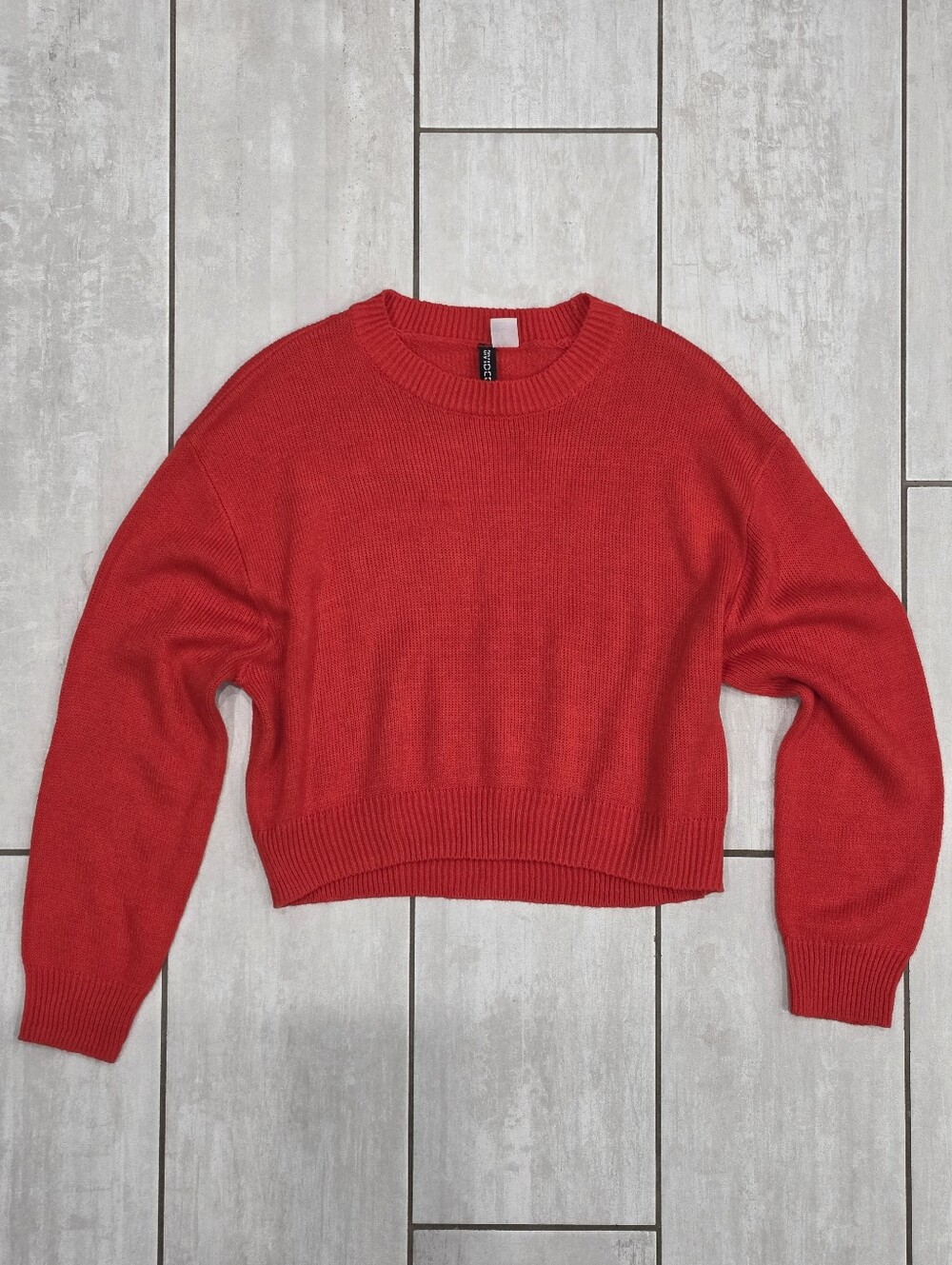 NWOT H&M Divided Red Ribbed Cropped Pullover Sweater